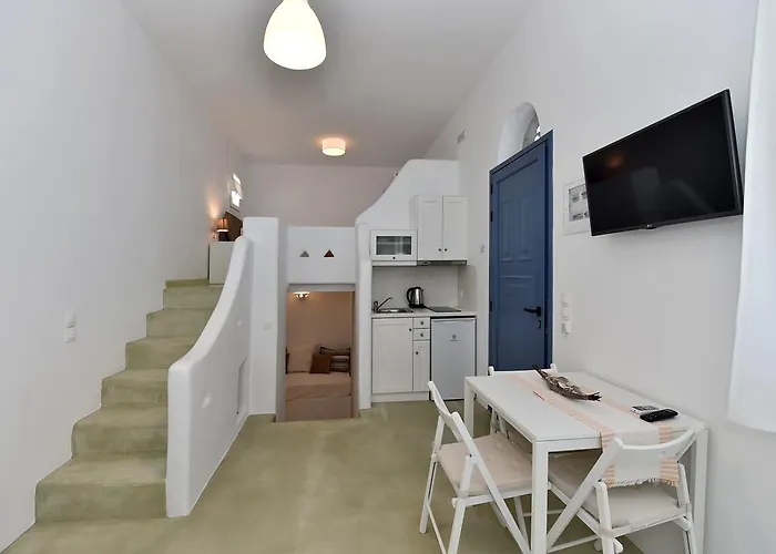 水晶景公寓 Triandáros