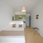 דירה Crystal View