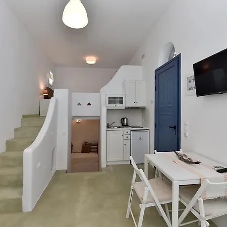 Crystal View Triandáros